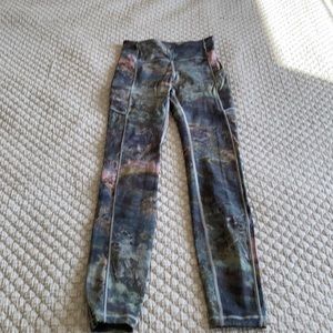 Lululemon running leggings with pockets